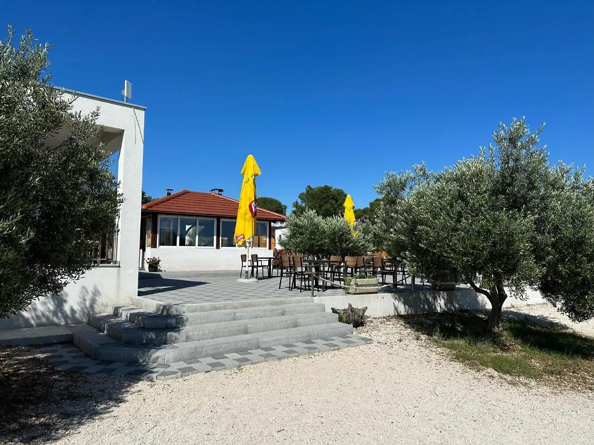 Our Beach Villa - Drage Holiday home